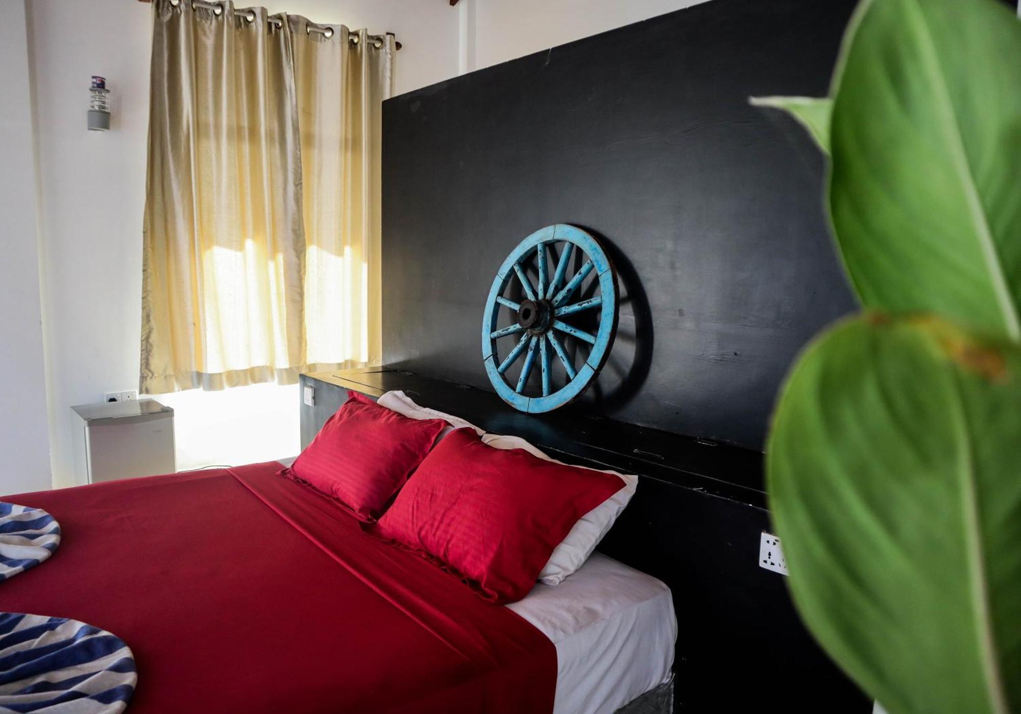 Hotel Singhe House Dikwella Sur Exterior foto